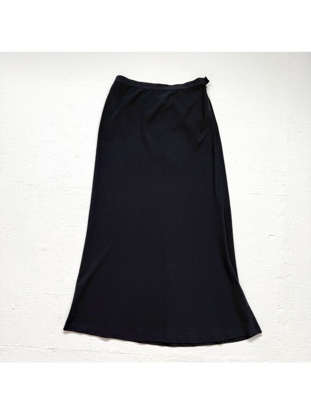 Carmen Marc Valvo Navy High Waisted Flowy Maxi Skirt, Size 8